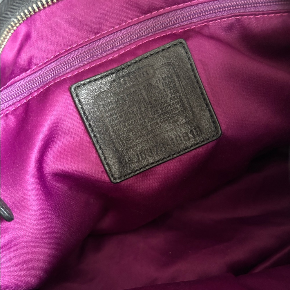 💜Coach Carly Black Leather 💜 - Picture 5 of 8